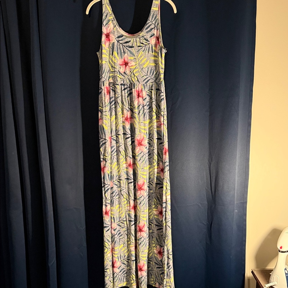 SO Floral Tropical Maxi Dress in Gray, Pink & Yellow